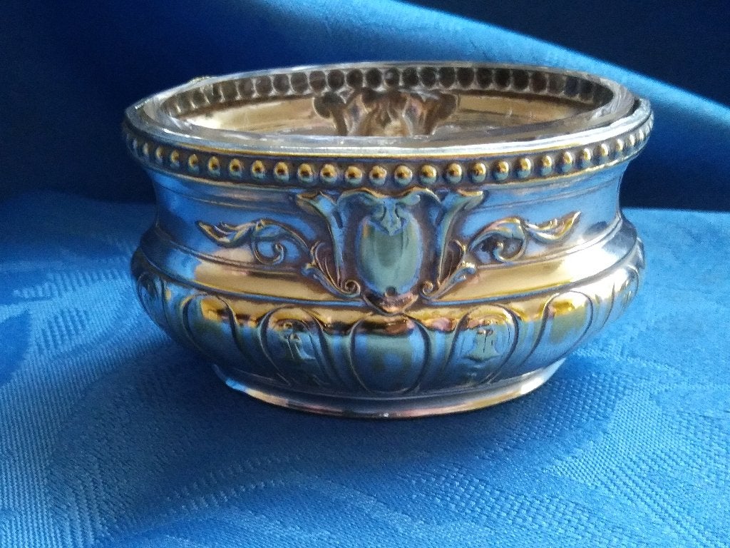 ZOUTVAATJE 3.8 cm hoog, verzilverd en met glazen binnenbakje, Antiek en Kunst, Ophalen of Verzenden