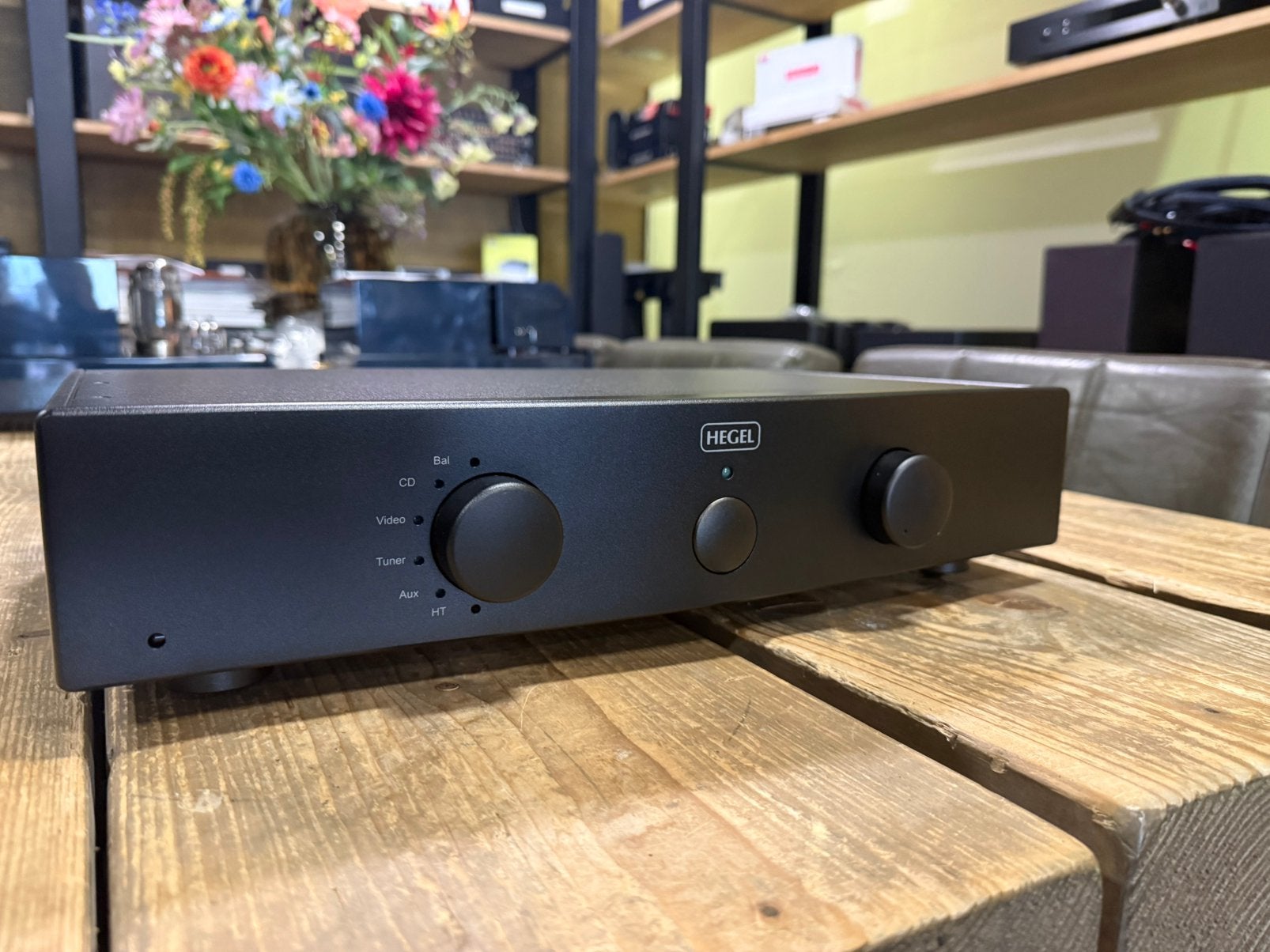 Hegel P20, Overige merken, Ophalen of Verzenden, Zo goed als nieuw, 120 watt of meer