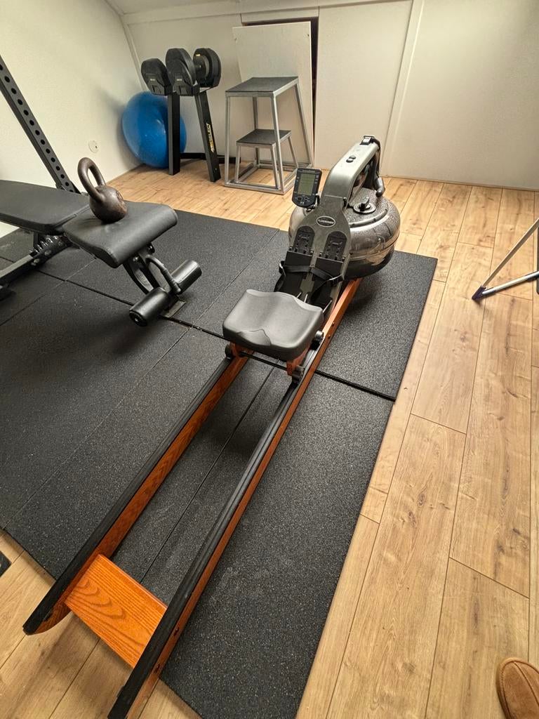 Roeitrainer fluidrower, Sport en Fitness, Fitnessapparatuur, Ophalen, Zo goed als nieuw, Rug, Roeitrainer