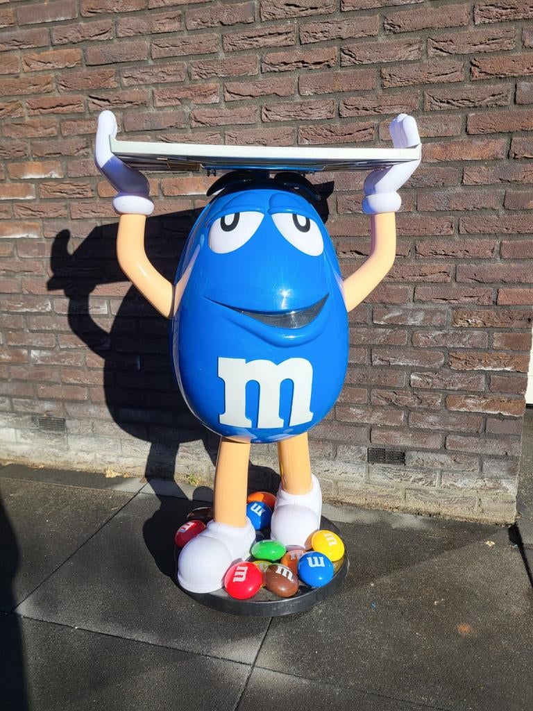 Grote blauwe m&m reclame beeld / display te koop., Reclamebord, Onbekend, Ophalen of Verzenden, Zo goed als nieuw
