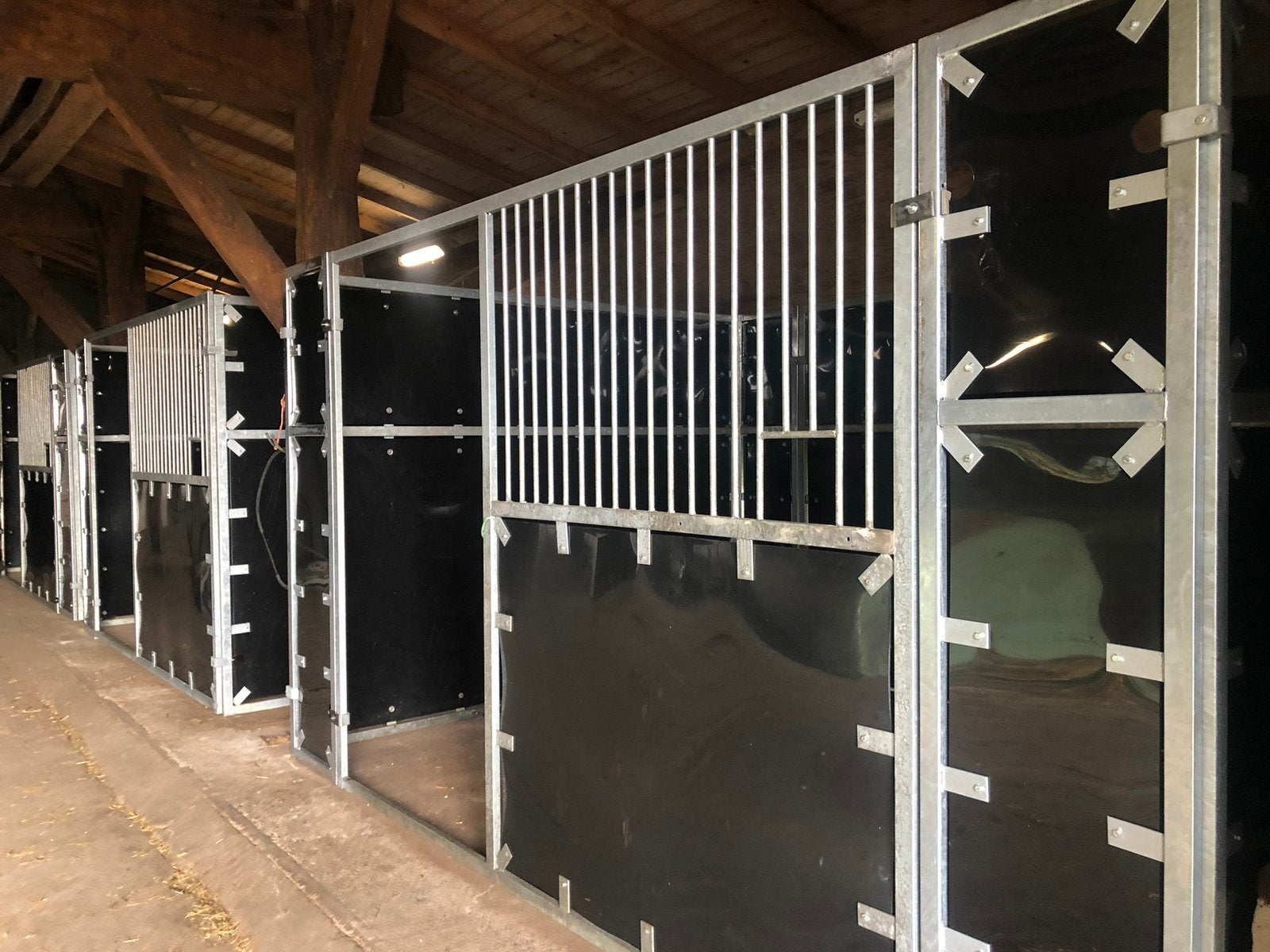 Concoursboxen huren maatwerk, Dieren en Toebehoren, Stalling, 1 paard of pony