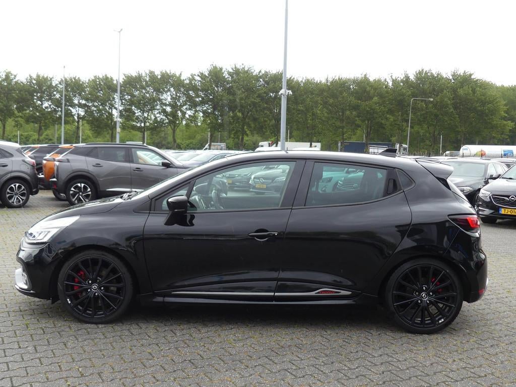 Renault Clio 1.6 Turbo R.S. 220PK EDC Trophy AKRAPOVIC / BOS, 1618 cc, Gebruikt, 4 cilinders, Zwart