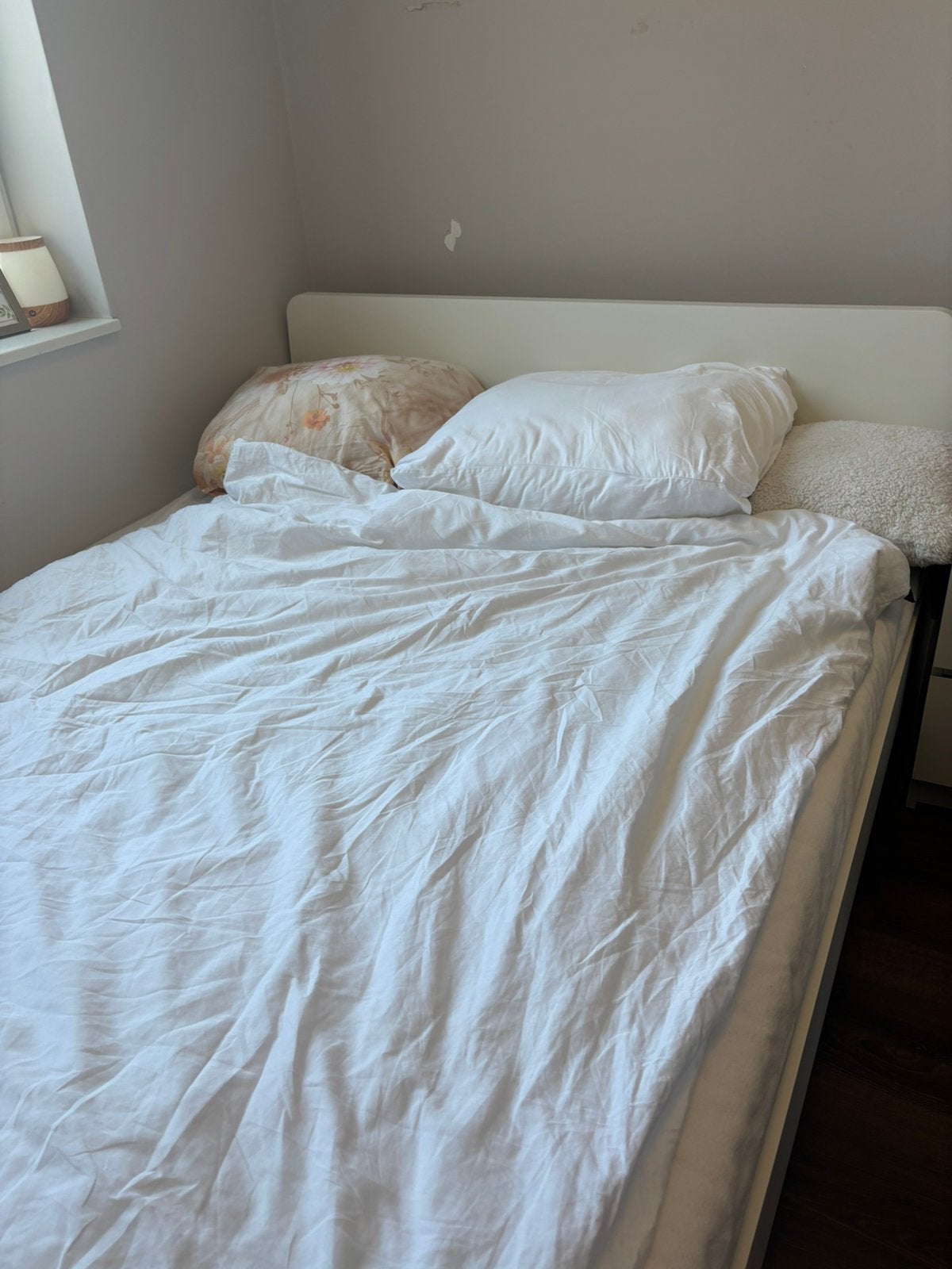 Bed 140x200 ikea incl matras en kussen, Ophalen, Wit, Tweepersoons, 140 cm