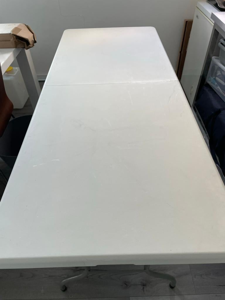 Opvouwbare tafel - Ideaal voor feesten en evenementen, Huis en Inrichting, Tafels | Eettafels, Gebruikt, 50 tot 100 cm, 200 cm of meer