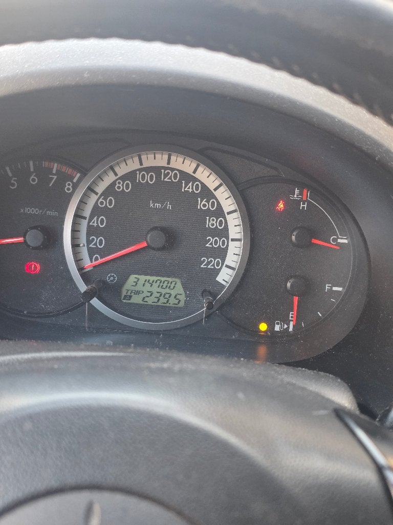 Foto 15 van Mazda 5 1.8 2005 Grijs