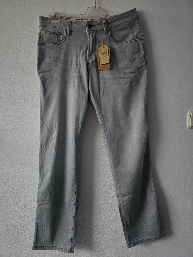Nieuw Camel Active dun spijkerbroek maat 34/32, Kleding | Heren, Spijkerbroeken en Jeans, Nieuw, Ophalen of Verzenden, W33 - W34 (confectie 48/50)