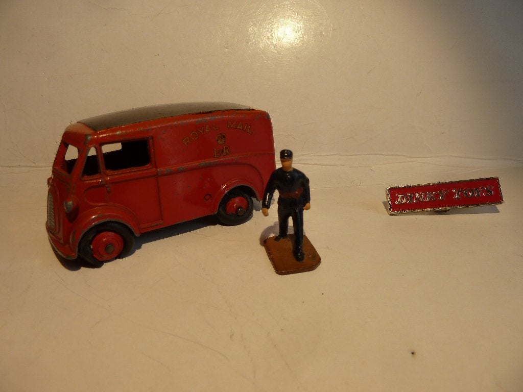 DINKY TOY'S:  260  ROYAL MAIL E-R, Ophalen of Verzenden, Gebruikt, Auto, Dinky Toys