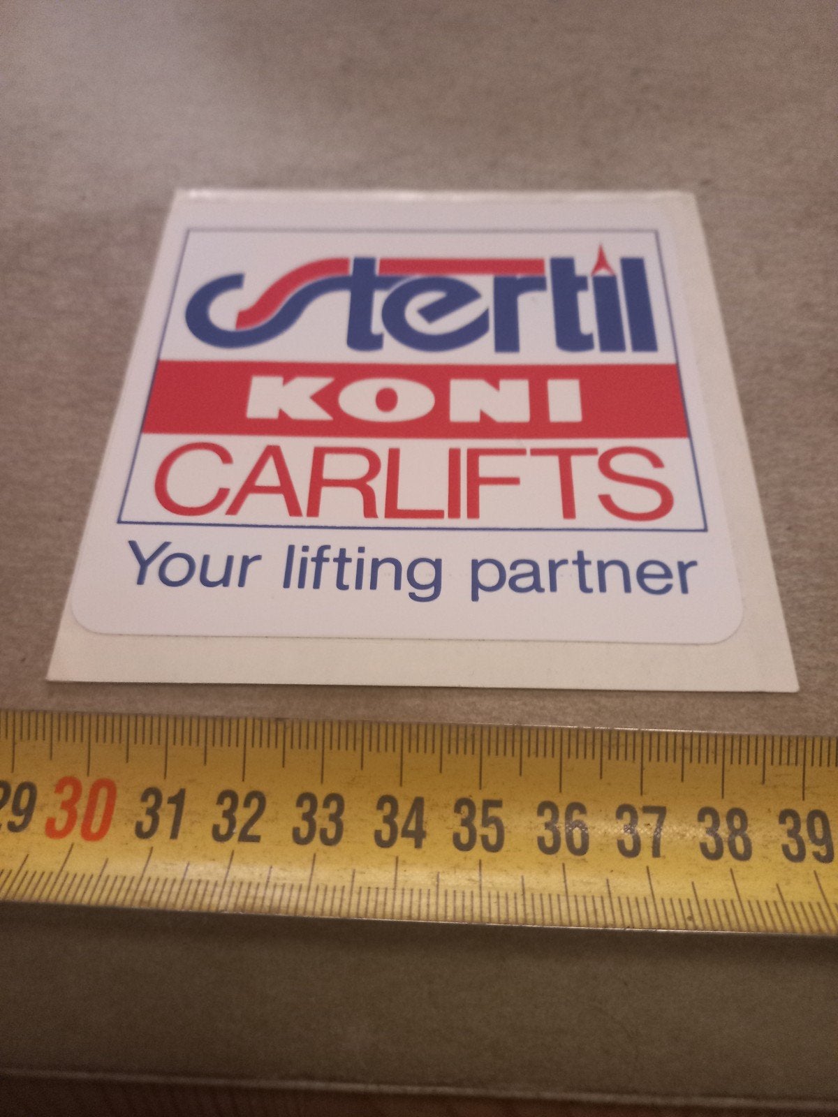 Stertil Koni Carlifts Sticker - Your lifting partner, Ophalen of Verzenden
