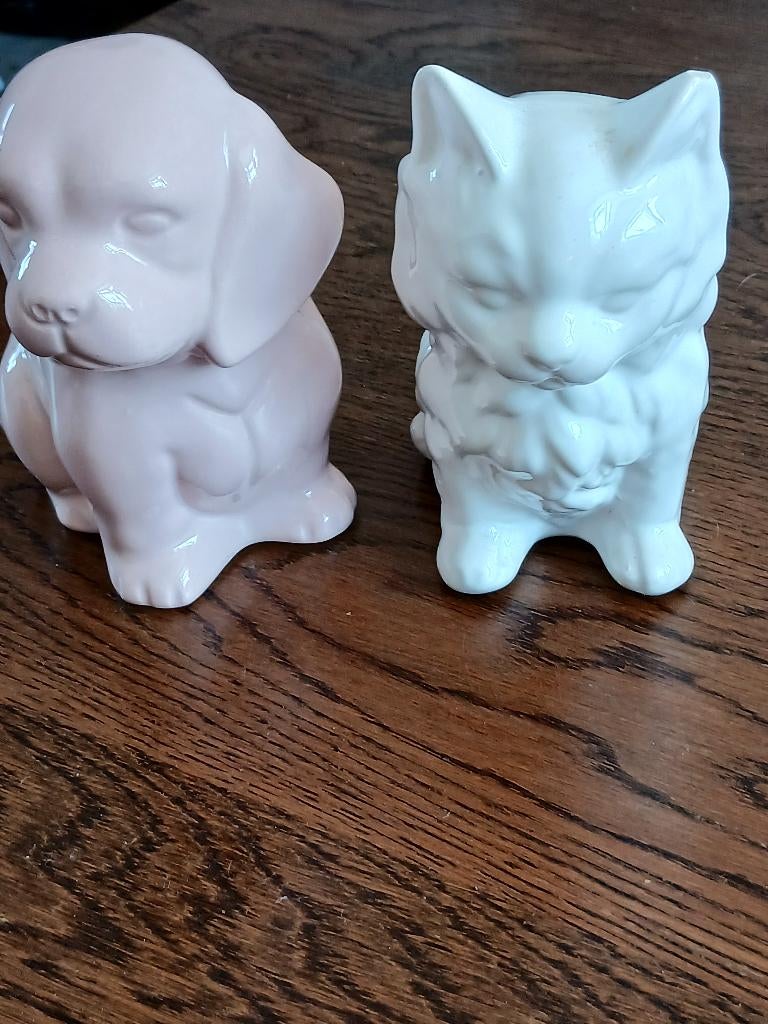 Kat en hond plantenbakje, Ophalen of Verzenden, Zo goed als nieuw, Dier