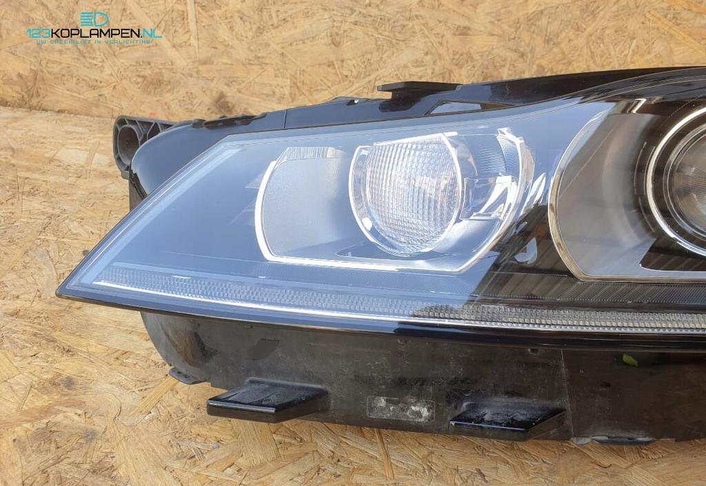 Jaguar F Pace Xenon koplamp links, Gebruikt, -, -, Ophalen of Verzenden