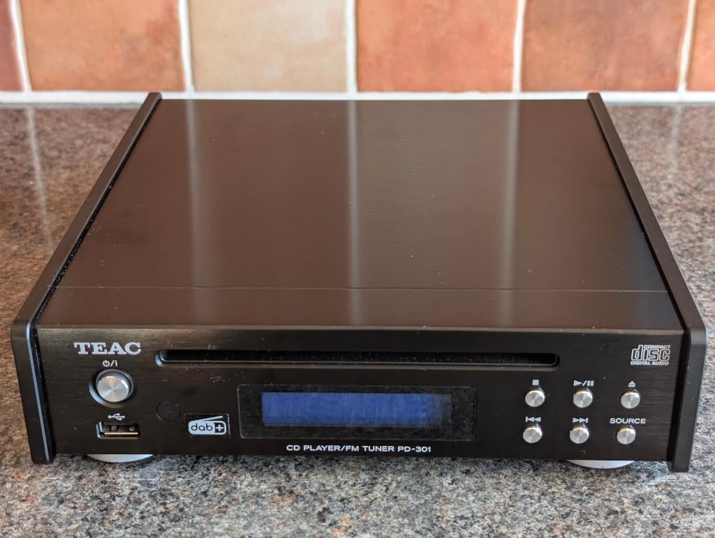 TEAC PD-301DAB, Audio, Tv en Foto, Cd-spelers, Ophalen of Verzenden, Zo goed als nieuw, Overige merken, Met radio