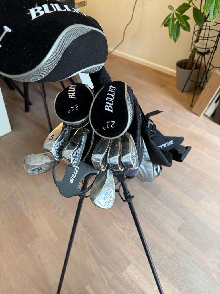 Complete golfset met tas, clubs en accessoires, Ophalen of Verzenden, Zo goed als nieuw, Set, Overige merken