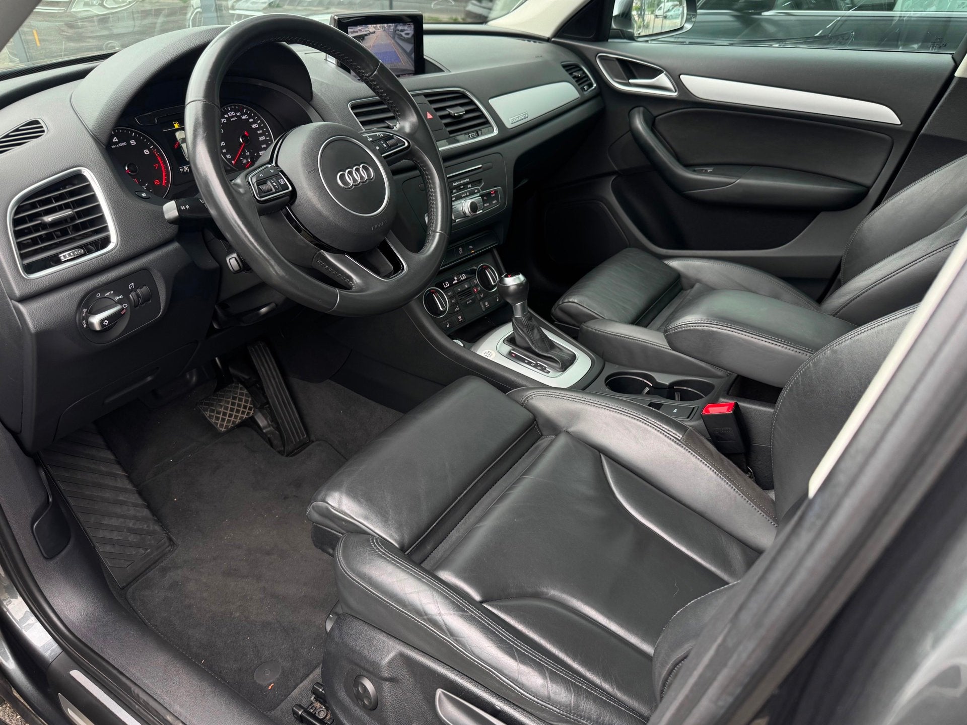Audi Q3 2.0 TFSI quattro Design Pro Line Plus, Automaat, 15 km/l, 4 cilinders, Leder
