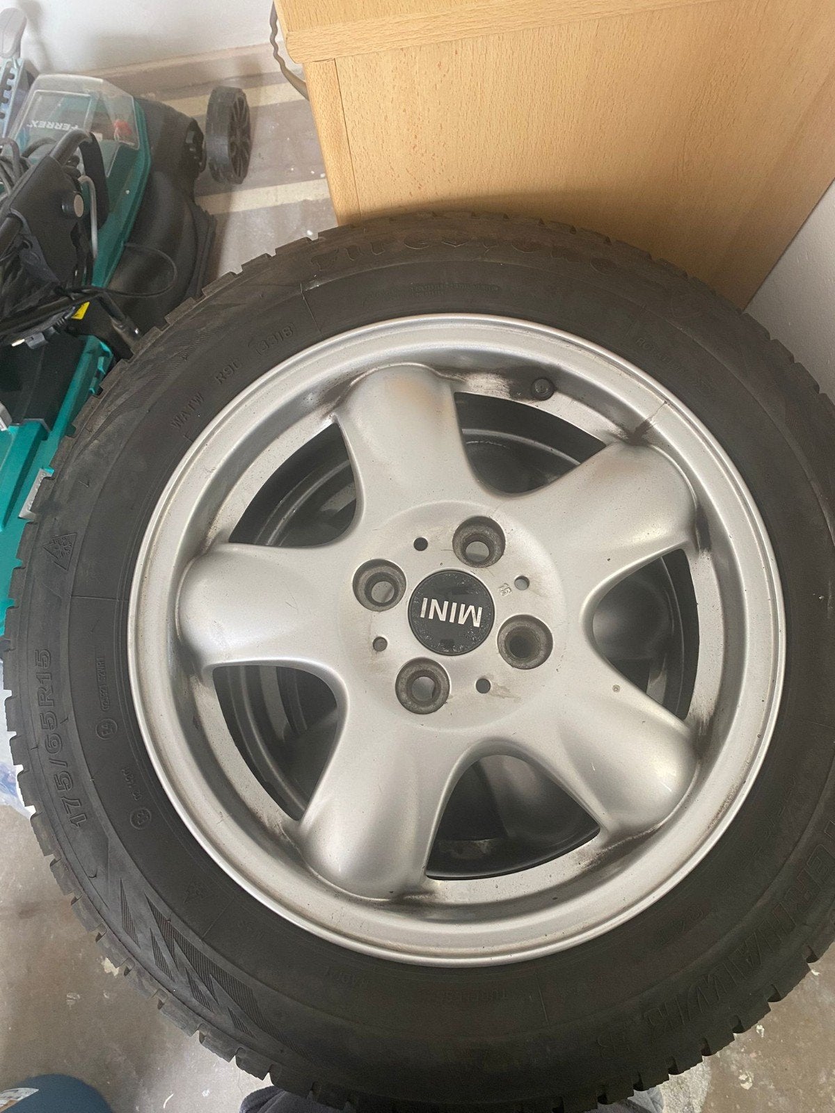 Mini Cooper Winterbanden met Velgen 175/65R15, Auto-onderdelen, Banden en Velgen, Ophalen, Gebruikt, 15 inch, 175 mm