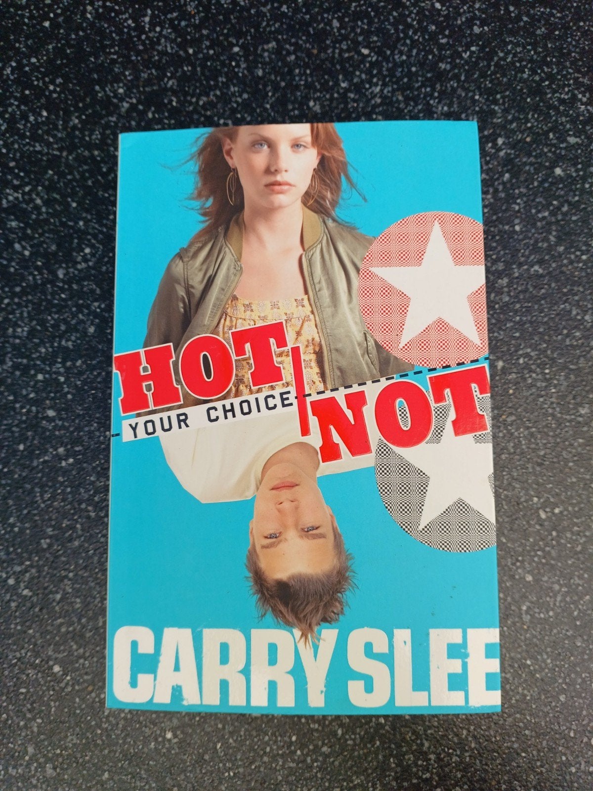 Carry Slee - Hot or Not (Your Choice) - Boek, Boeken, Ophalen of Verzenden, Gelezen, Carry Slee