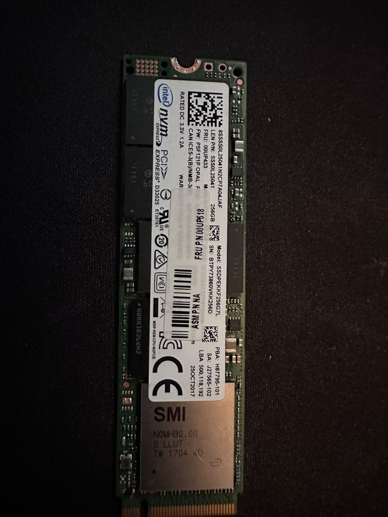Intel Pro 6000p - 256 GB NVMe M.2 SSD - PCIe 3.0 x4, Computers en Software, Intern, Gebruikt, SSD, 256 GB