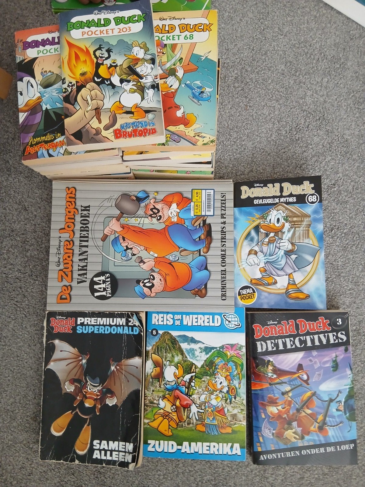 Donald Duck Pockets en meer, Meerdere comics, Verzenden, Gelezen, Europa