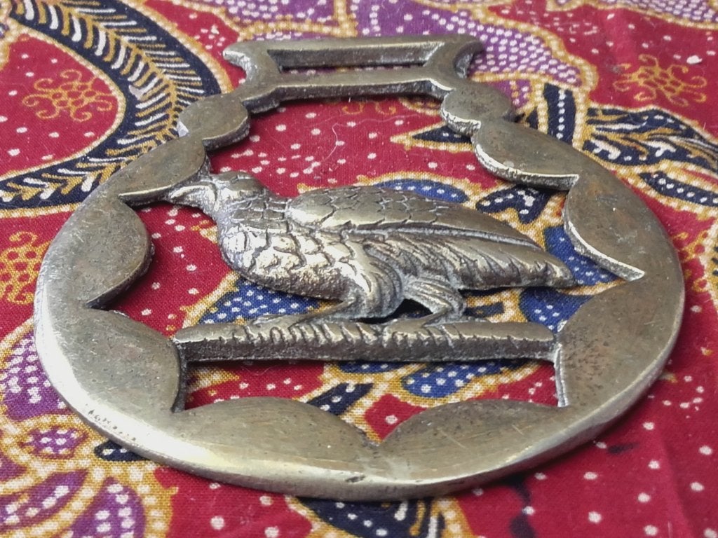 Antiek kleppermannetje uit Engeland met een kwartel 9,8 cm., Ophalen of Verzenden, Koper