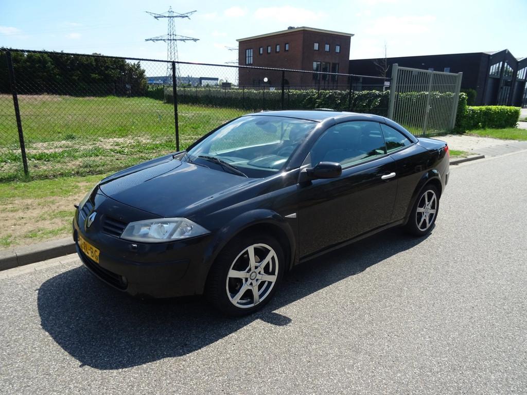 Renault Mégane Coupé-Cabriolet 2.0-16V Dynamique automaat, Auto's, Renault, Bedrijf, Te koop, Mégane, ABS, Airbags, Airconditioning