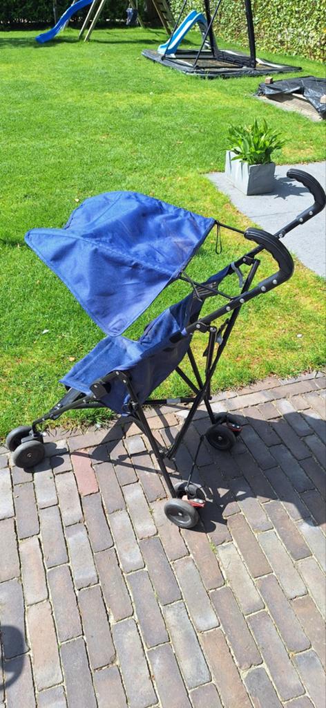 In goede staat verkerende buggy, Ophalen, Zo goed als nieuw