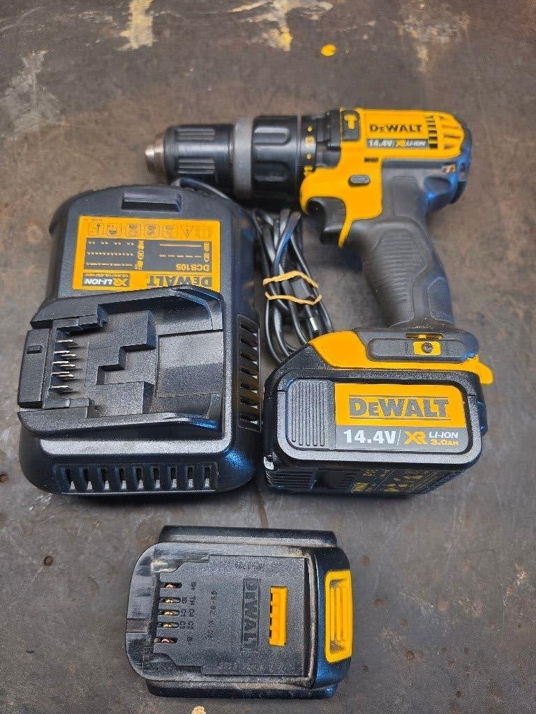 dewalt accuboormachine 14,4v, Doe-het-zelf en Verbouw, Gereedschap | Boormachines, Ophalen of Verzenden, Minder dan 400 watt, Klopboormechanisme