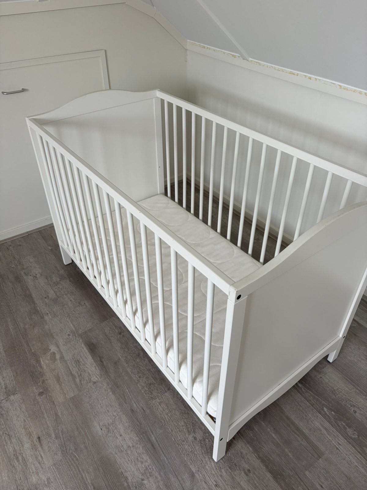 Ikea smagora babybedje, ledikant, Kinderen en Baby's, Ophalen, Zo goed als nieuw, Ledikant