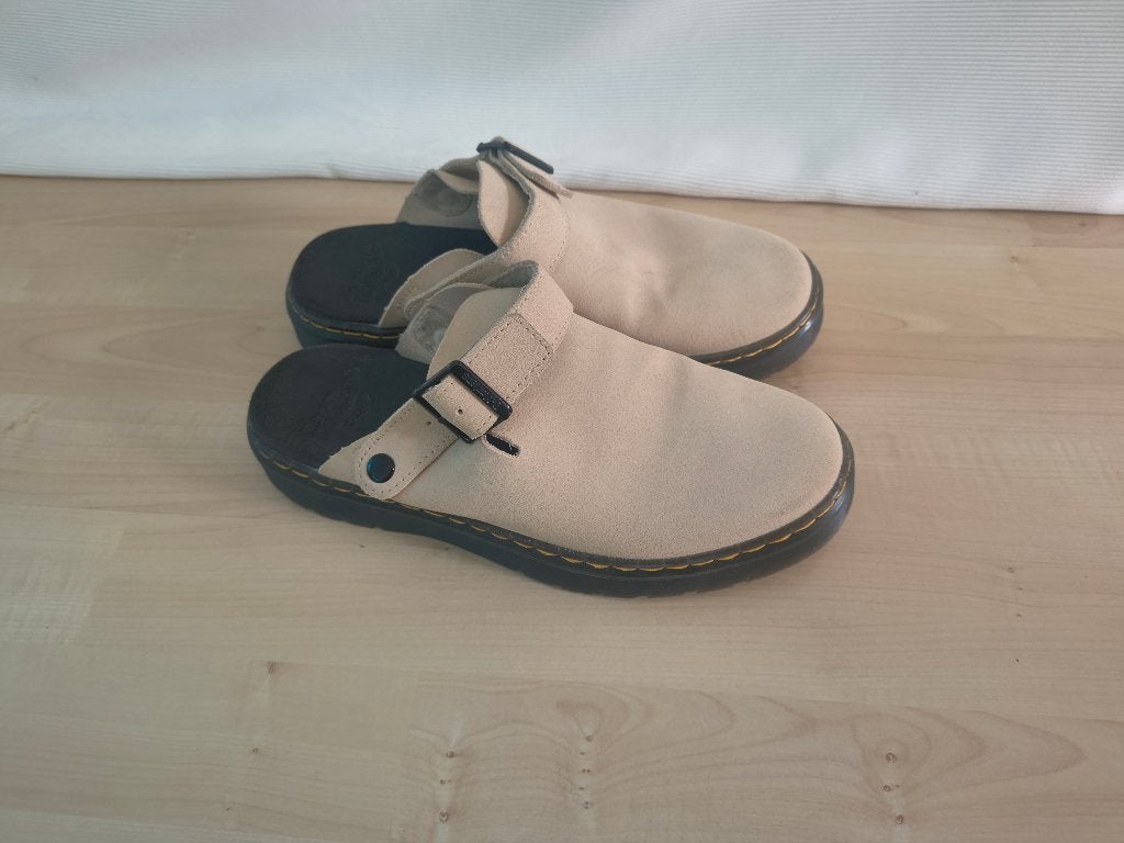 Dr. Martens damesschoenen maat 40, Kleding | Dames, Schoenen, Ophalen of Verzenden, Instappers, Beige, Dr. Martens