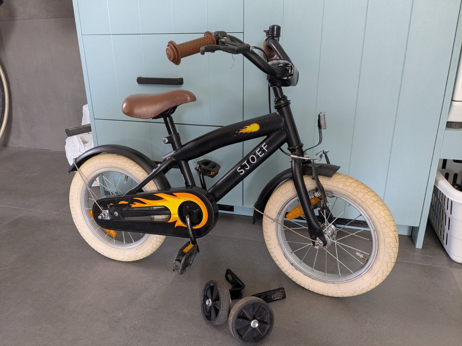 Kinderfiets 14 inch, Fietsen en Brommers, Fietsen | Kinderfietsjes, Ophalen, Zo goed als nieuw, Minder dan 16 inch, Zijwieltjes