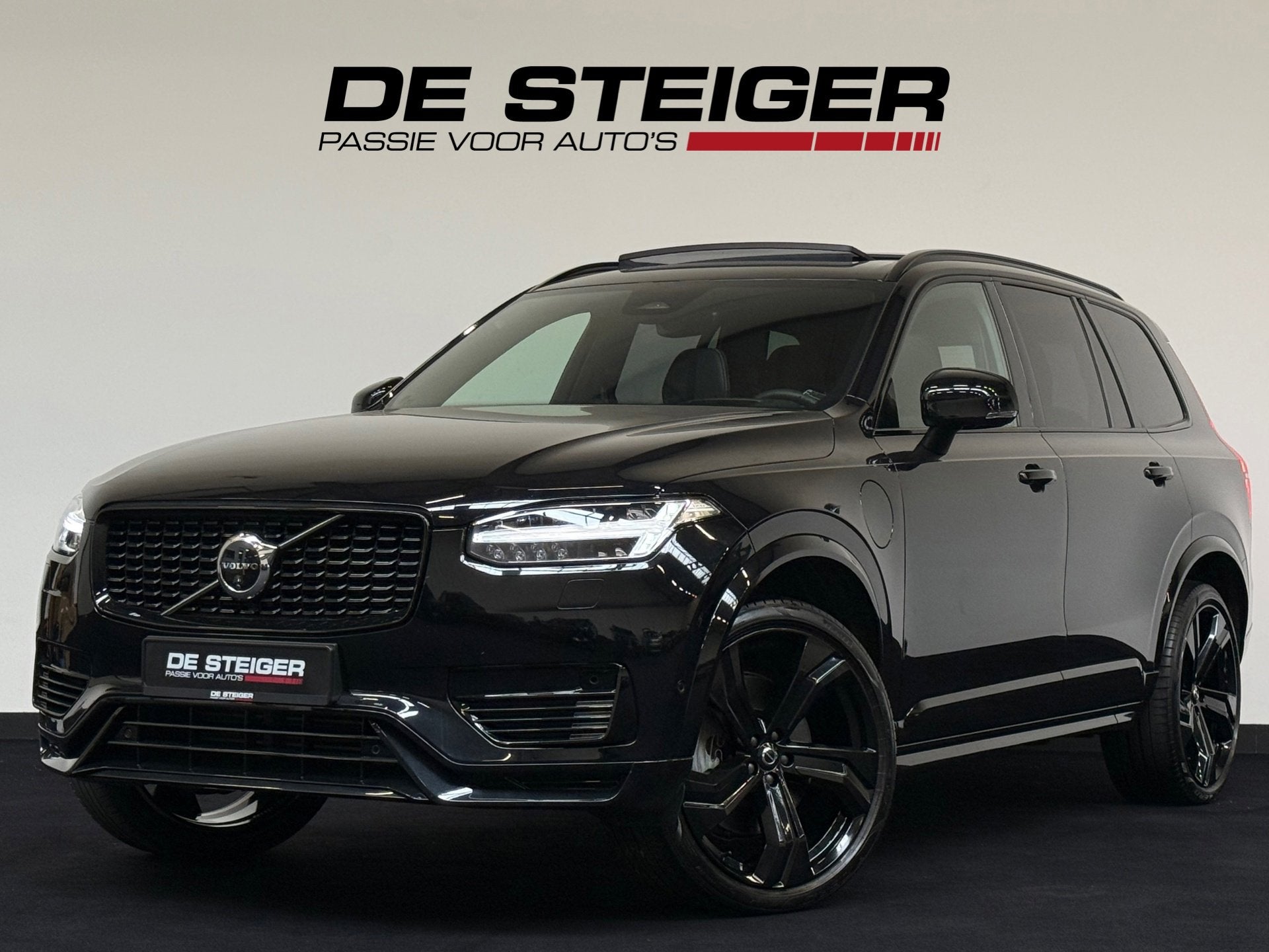 Volvo XC90 2.0 T8 Recharge AWD Ultimate Dark Pano Luchtverin, Gebruikt, 4 cilinders, 1969 cc, 7 stoelen