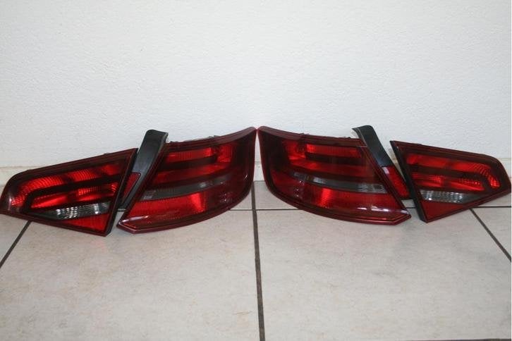 AUDI A3 ACHTERLICH   1 X RECHTS BINNEN DEEL, Gebruikt, Niet ingevuld, Audi, Niet ingevuld