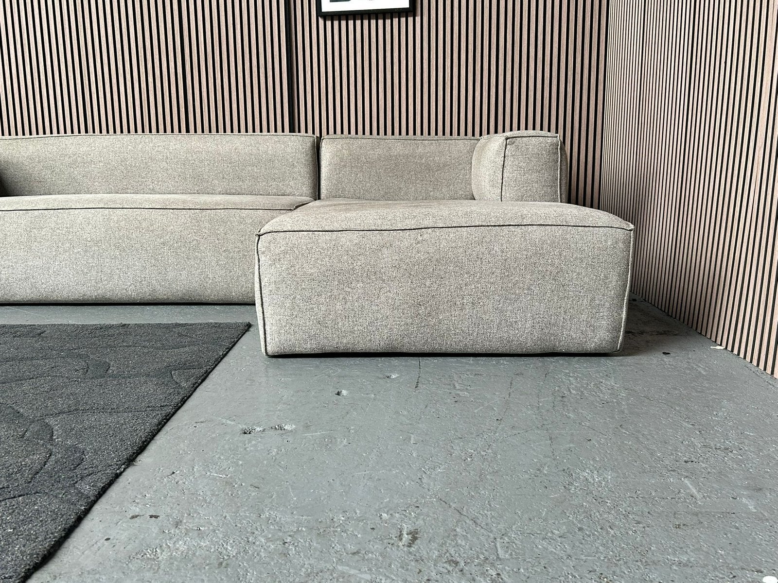 GRATIS LEVERING Loungebank Grijs 300x175 GEREINIGD, Huis en Inrichting, Hoekbank, 300 cm of meer, Ophalen of Verzenden, Zo goed als nieuw