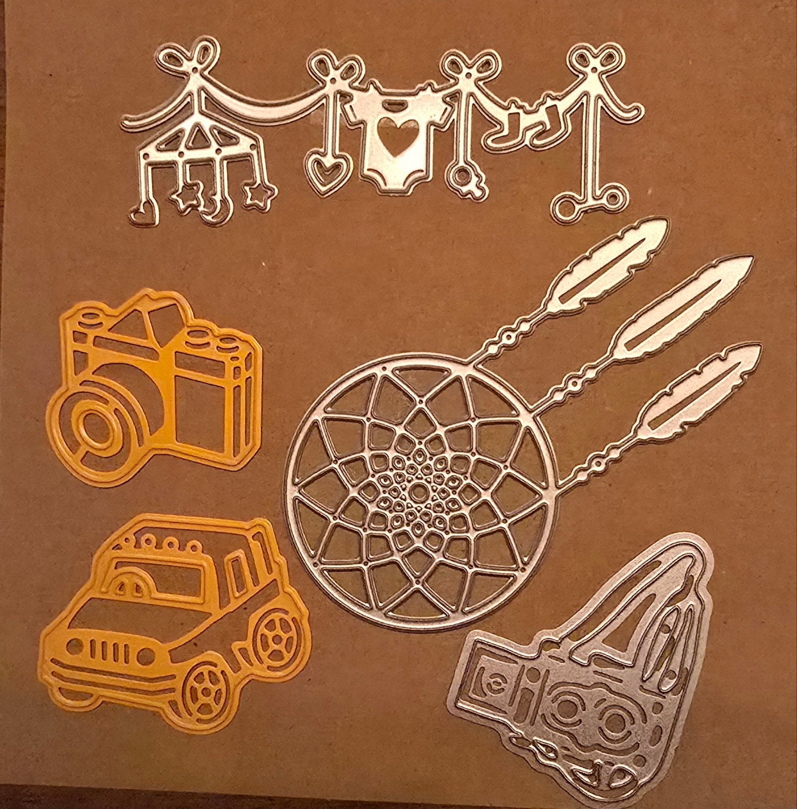 19 snij/embossing mallen nieuw, Ophalen of Verzenden, Nieuw, Kerst, Pons of Mal