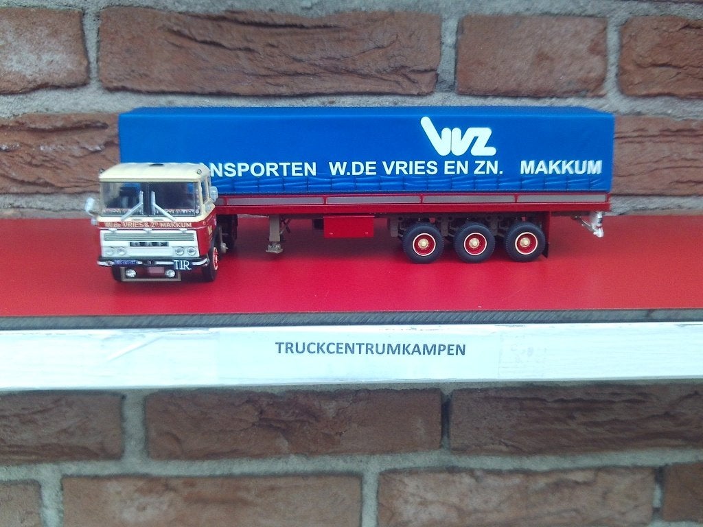 WSI  Daf  2600  4 x 2  van  W.  de  Vries  en  Zn., Hobby en Vrije tijd, Modelauto's | 1:50, Ophalen of Verzenden, Nieuw, Bus of Vrachtwagen