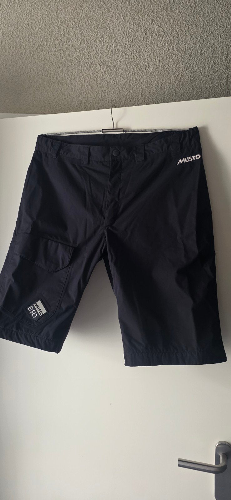 Musto Zeilshort. Nieuw, Watersport en Boten, Ophalen of Verzenden, Nieuw