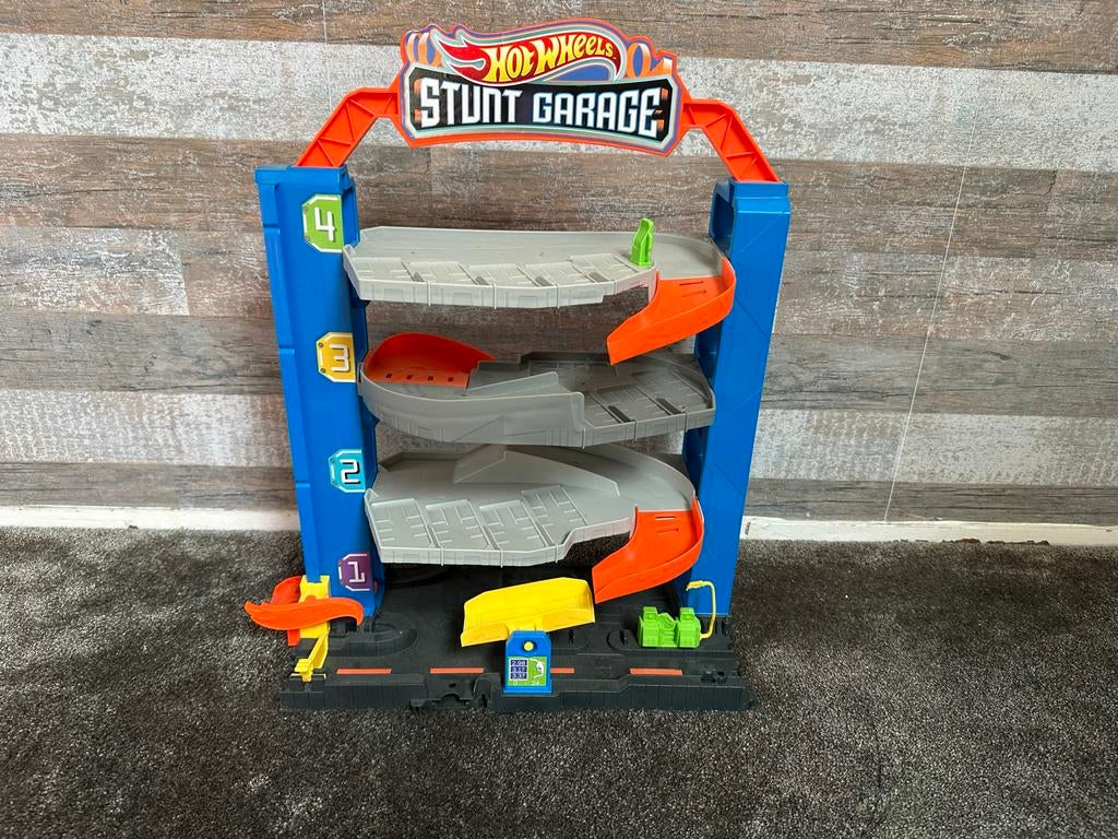 Hot Wheels Stunt Garage - Klein, Ophalen of Verzenden, Zo goed als nieuw