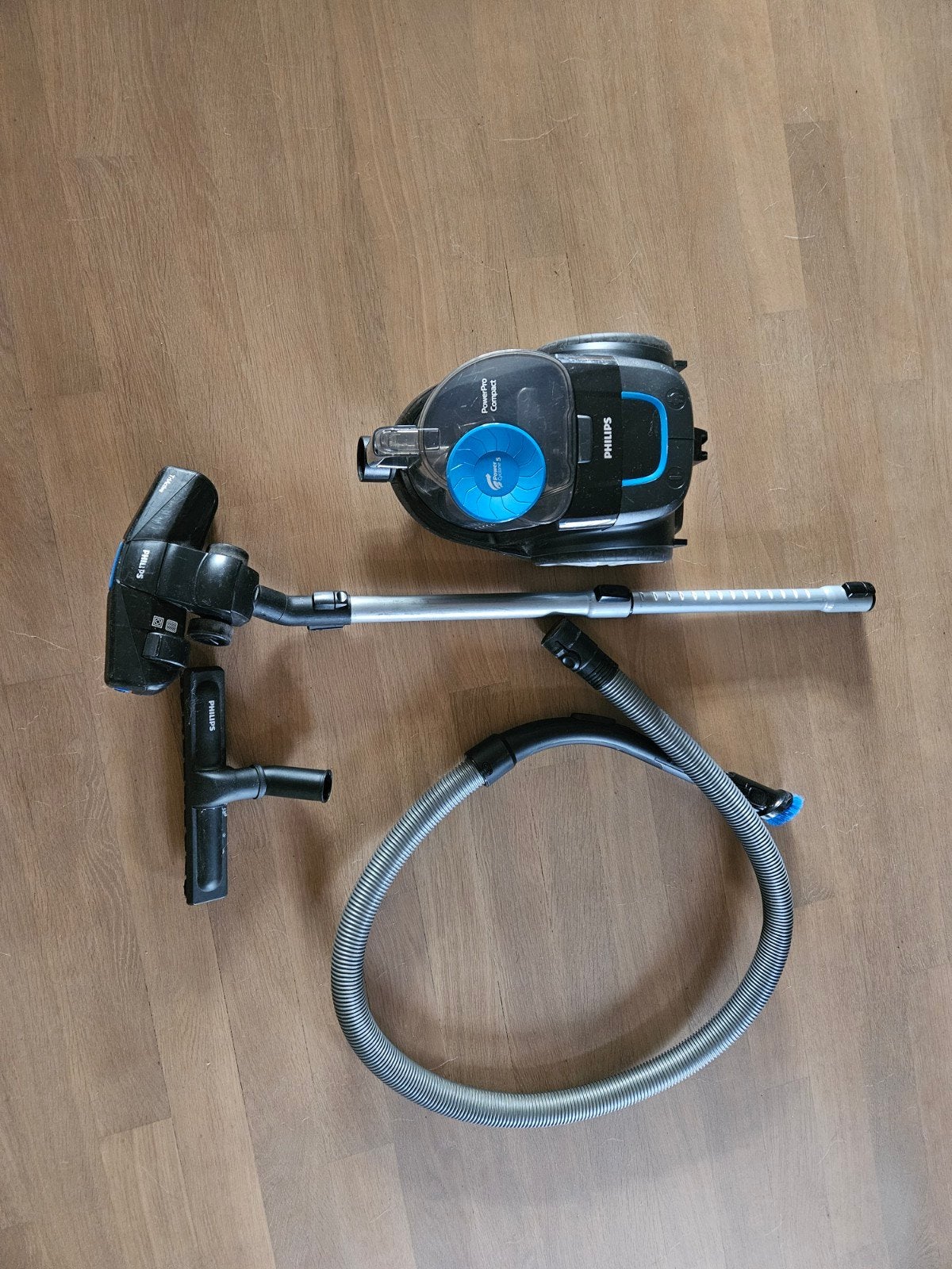 Philips PowerPro Compact stofzuiger zonder zak, Ophalen, Gebruikt, Philips, Sledestofzuiger