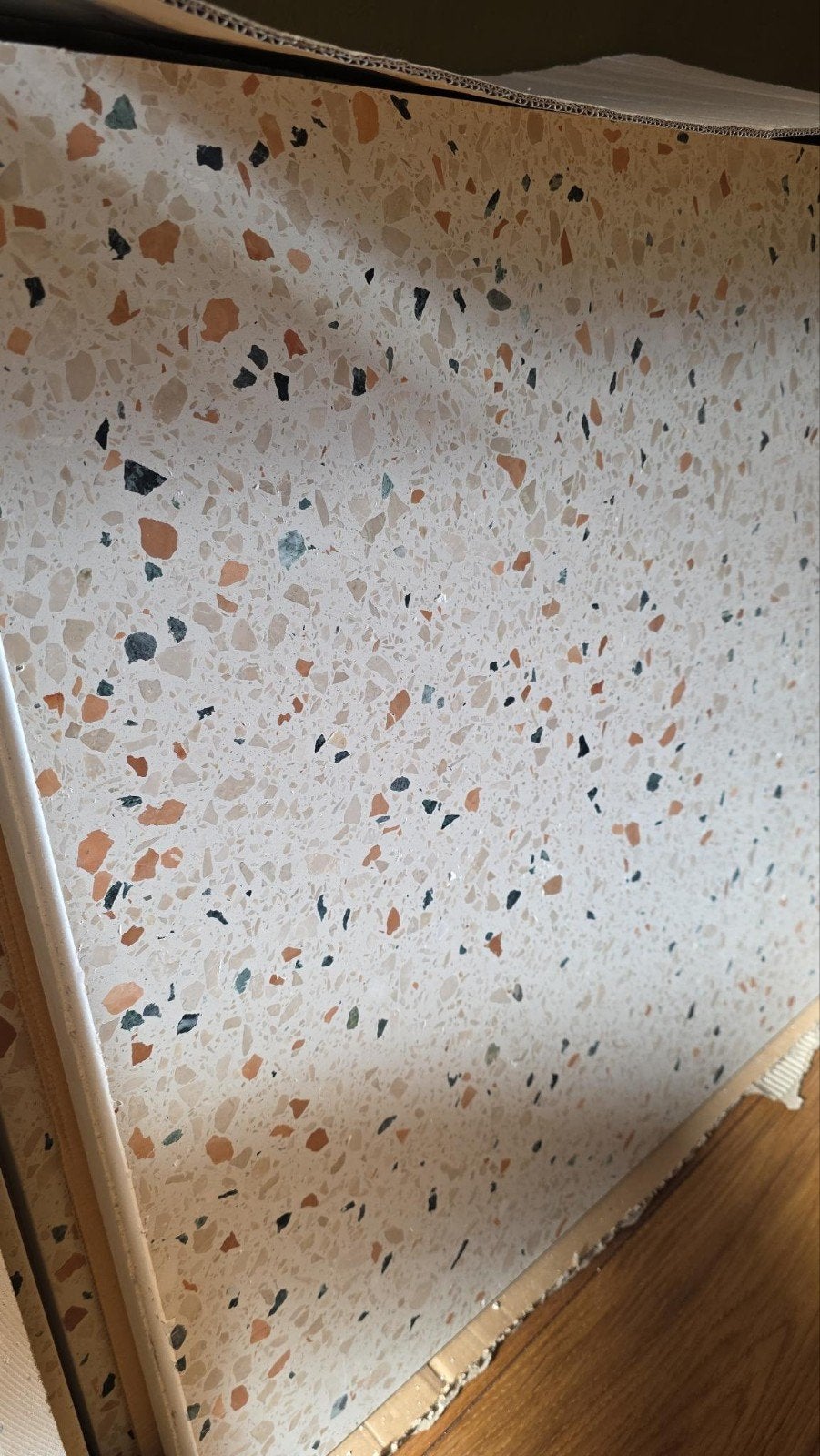 Monotile terrazzo vloertegels, Ophalen, Nieuw