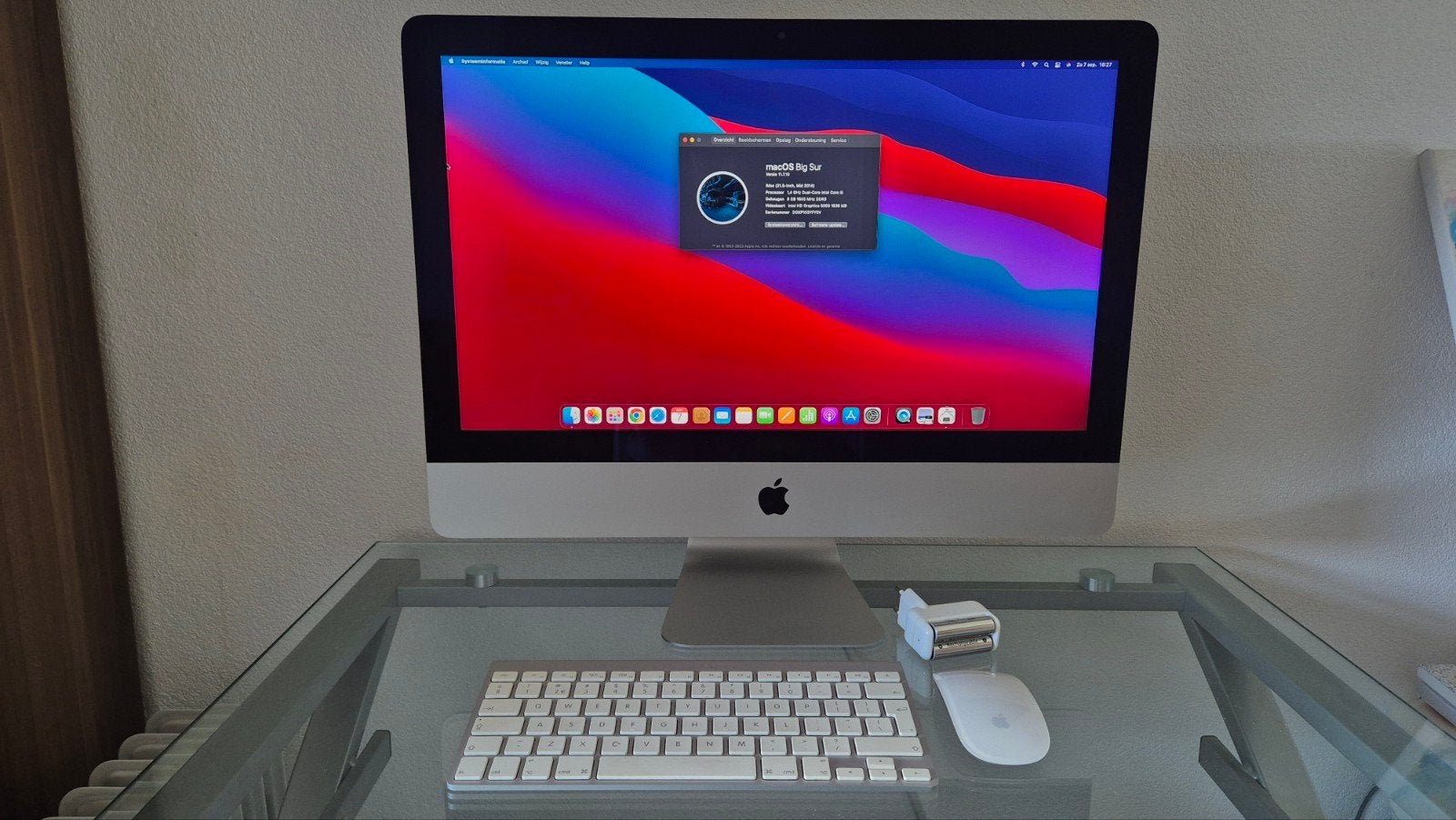 Apple iMac 21.5-inch (Mid 2014) - 8GB RAM, 1TB HDD, Computers en Software, Apple Desktops, Ophalen of Verzenden, Zo goed als nieuw
