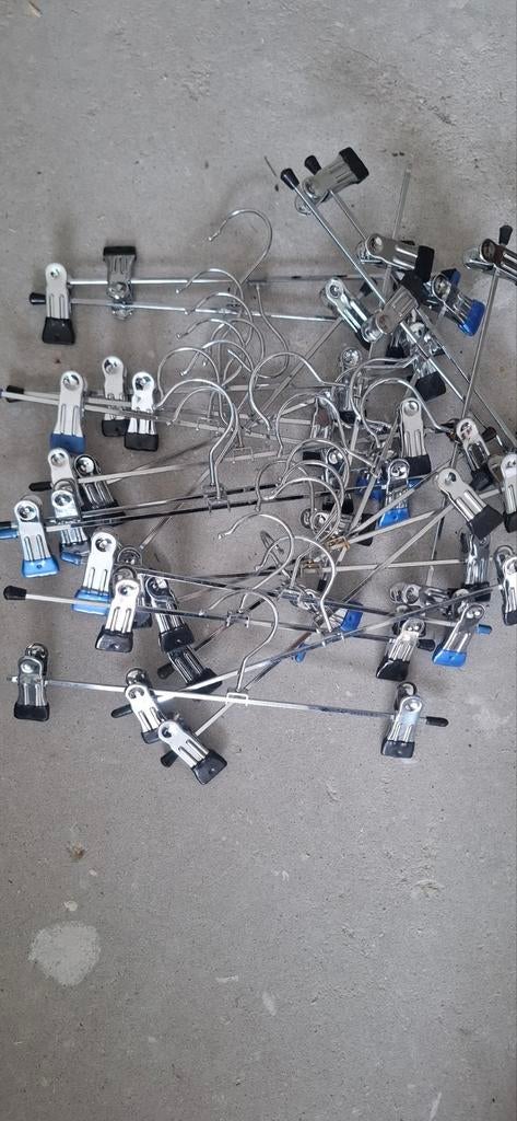 Kleding hangers 23 stuks, Ophalen of Verzenden, Gebruikt, Hout, Kinderen en Volwassenen