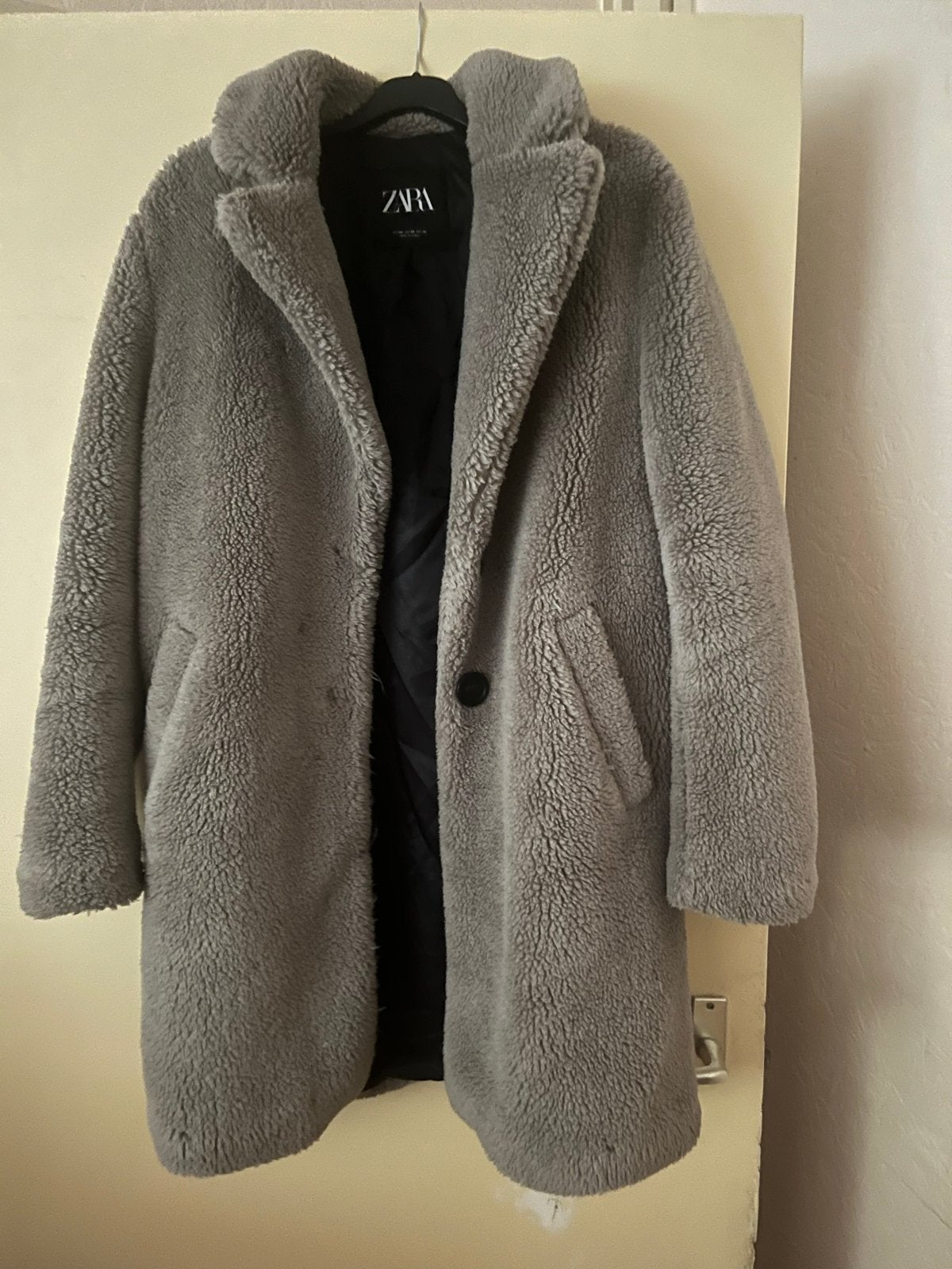 Zara Teddy Jas - Maat XS (valt als S), Kleding | Dames, Jassen | Winter, Ophalen of Verzenden, Gedragen, Maat 36 (S), Grijs