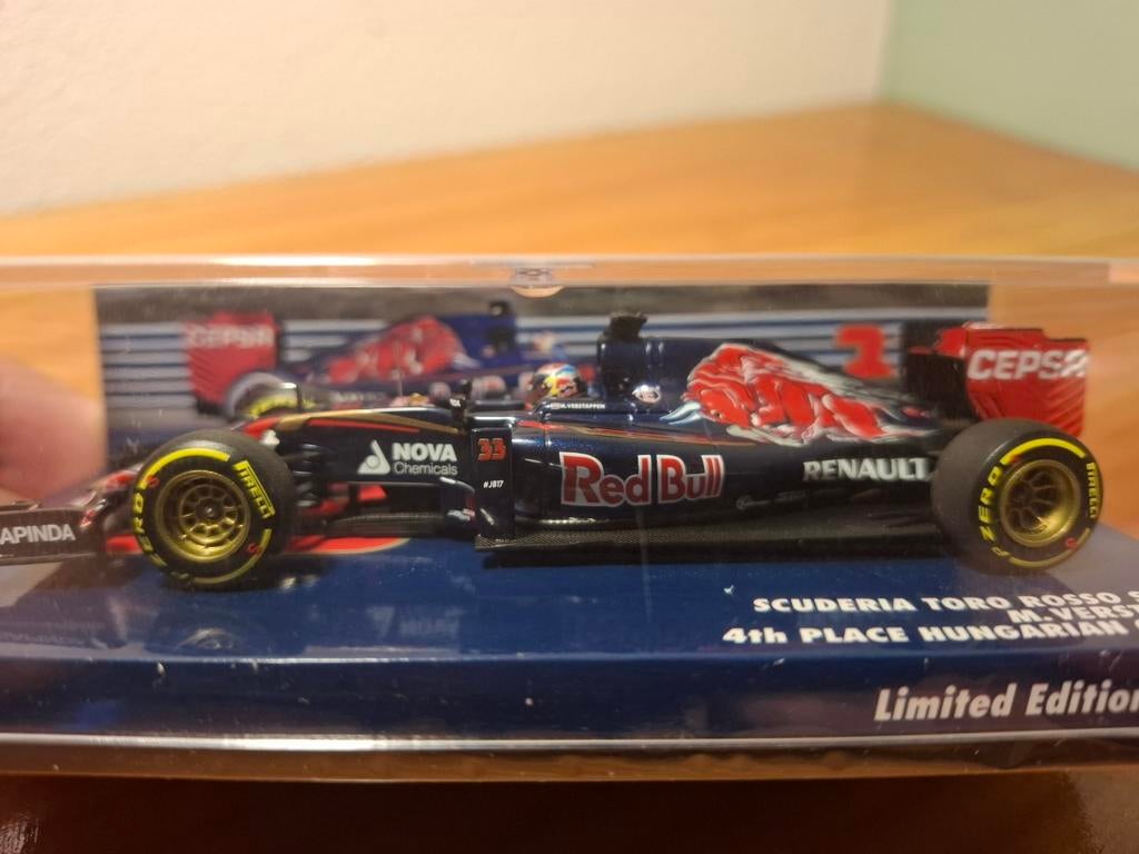 Max Verstappen Hungarian GP 2015 1.43, Ophalen of Verzenden, Nieuw, Auto, MiniChamps