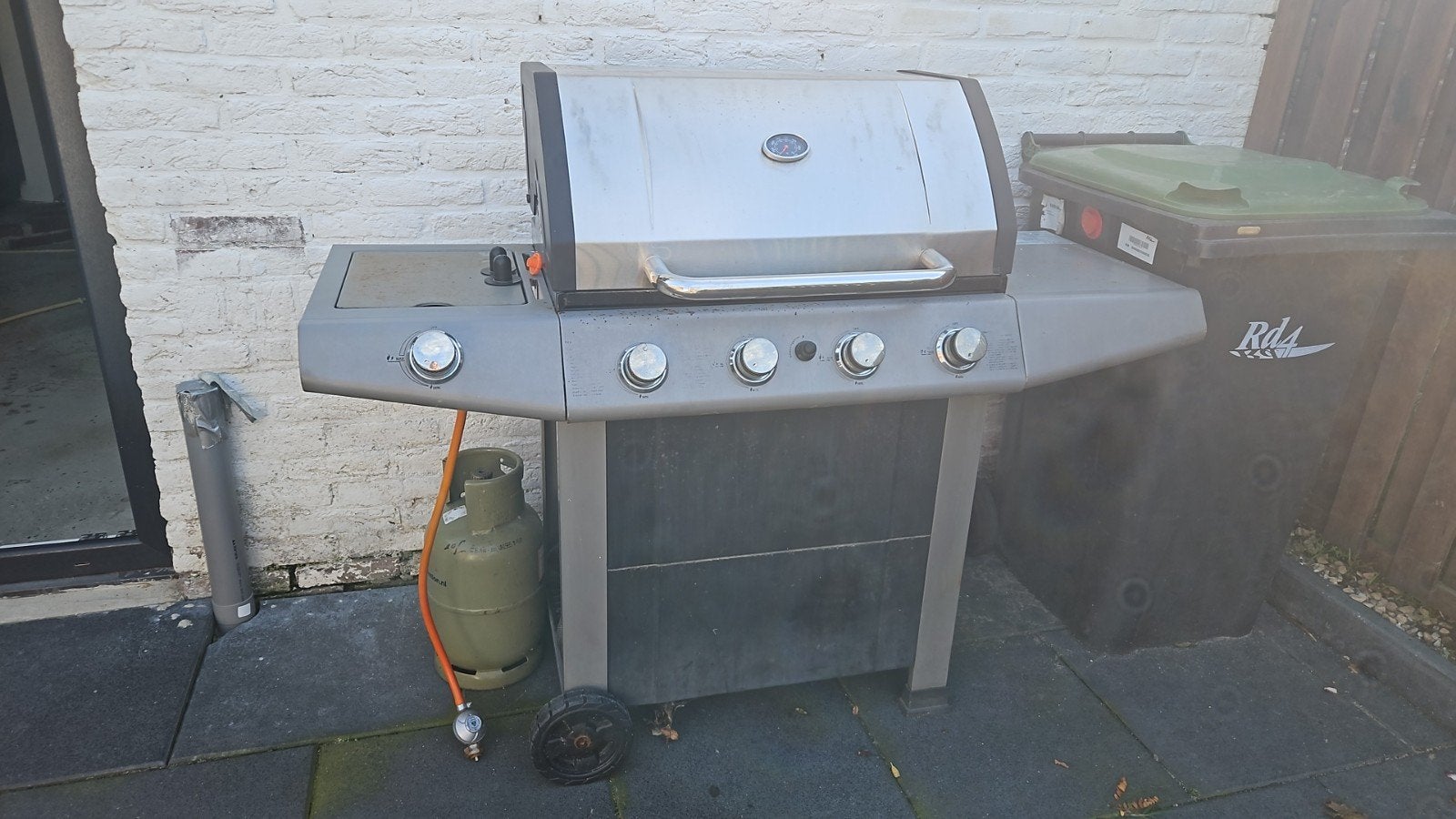 Gebruikte Gasbarbecue, Ophalen, Gebruikt, Onbekend