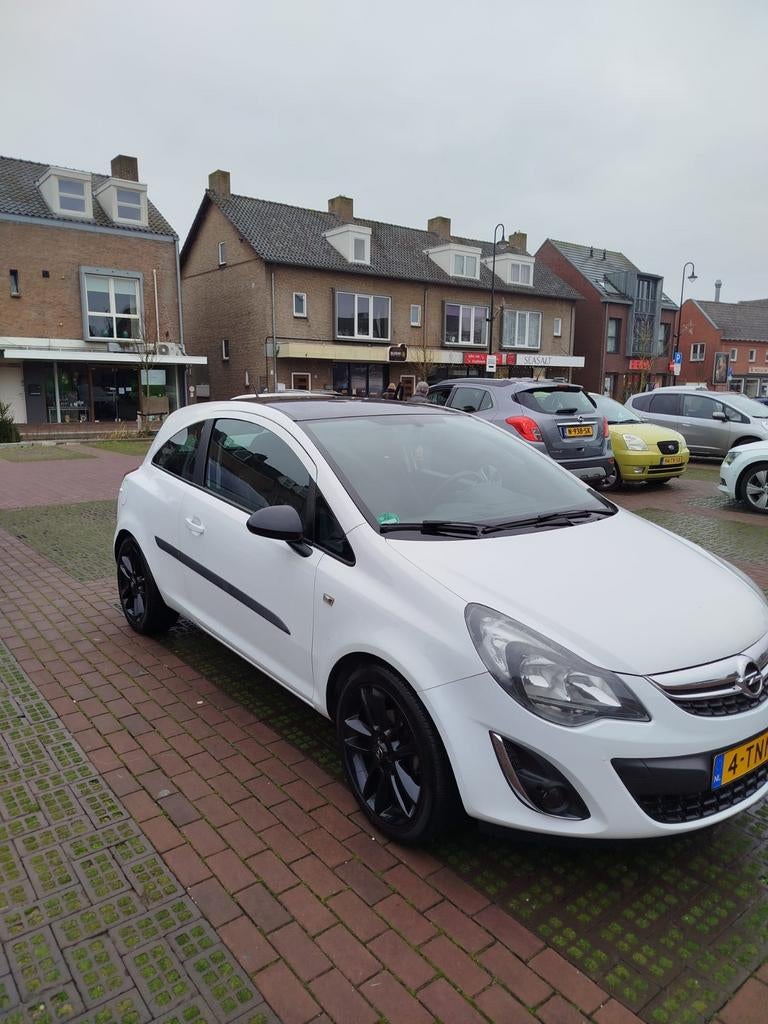 Opel Corsa 1.4 16V 3D 2014 Wit, Auto's, Opel, Bedrijf, Corsa, Benzine, C, Hatchback, Handgeschakeld, Origineel Nederlands, Wit