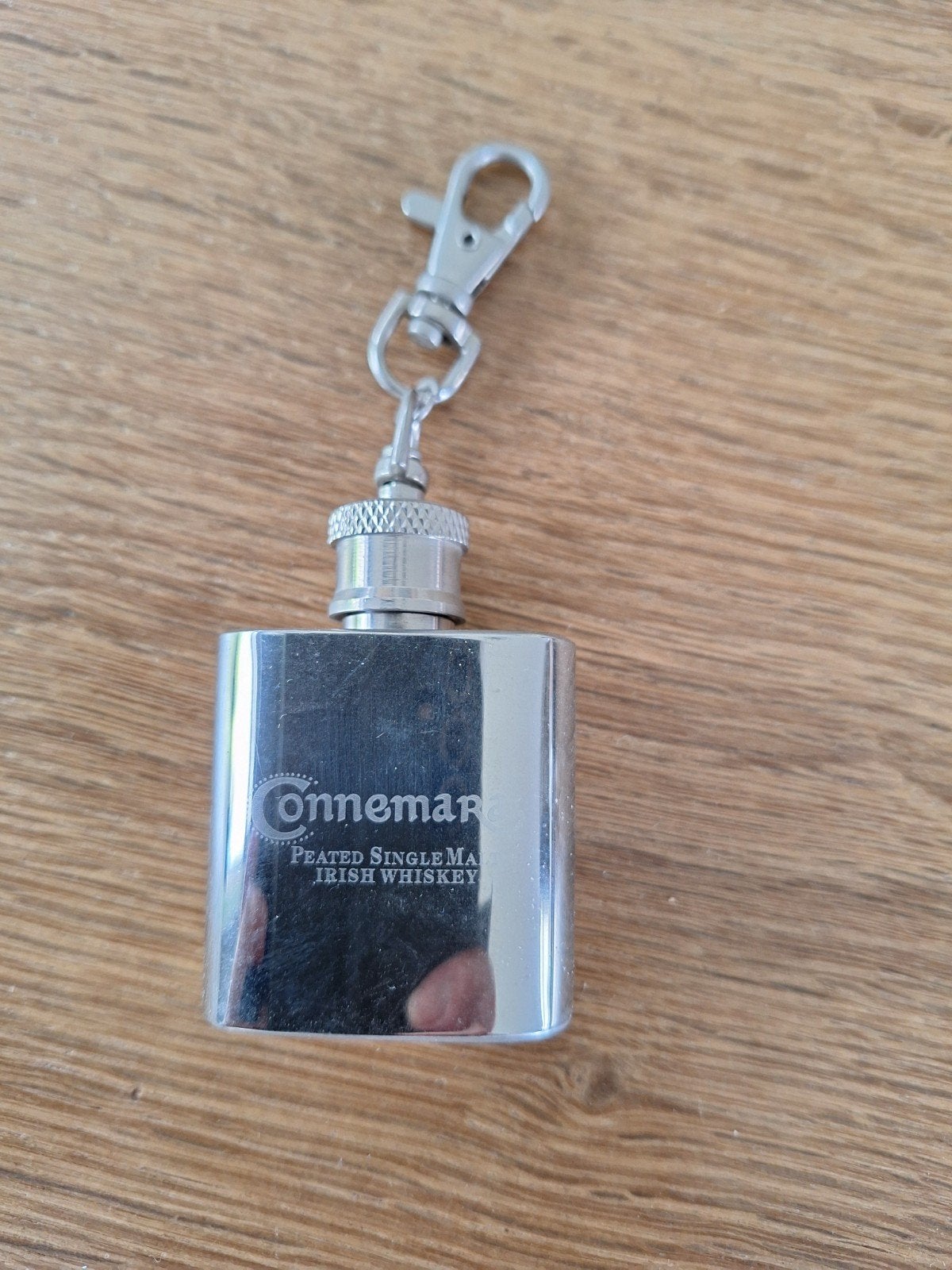 Connemara Whiskey Heupflesje Sleutelhanger, Ophalen of Verzenden, Zo goed als nieuw, Merk