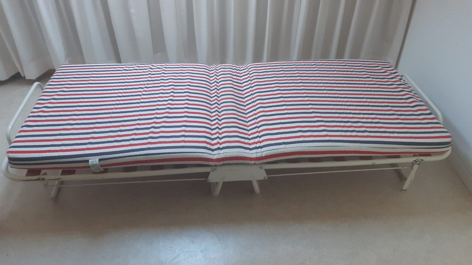 1 persoons opklapbed, Ophalen, Gebruikt, Eenpersoons, 80 cm