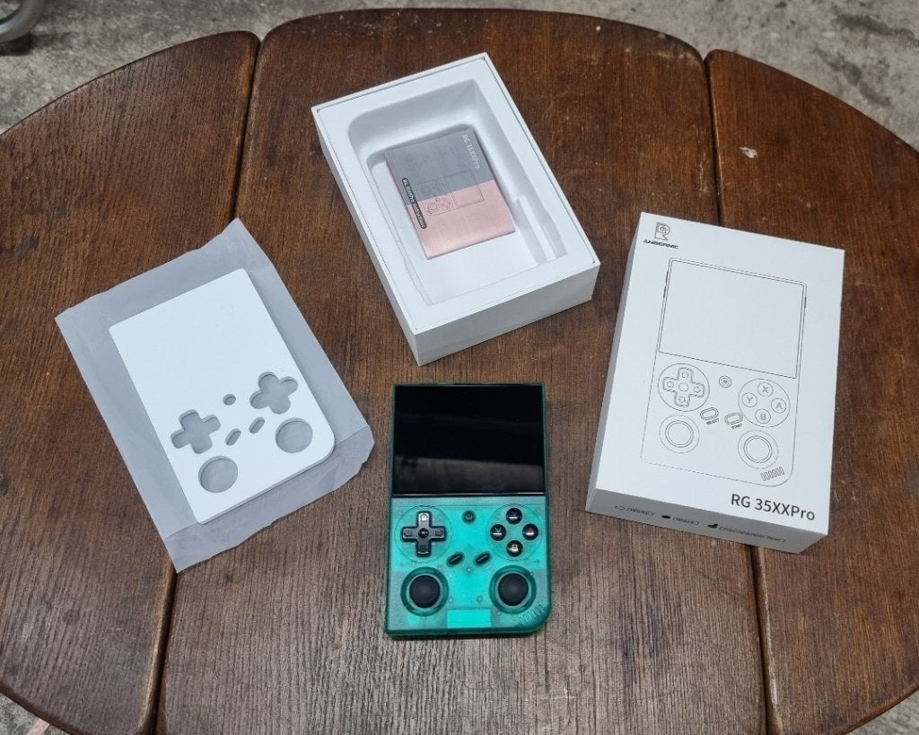 Anbernic RG35xx Retro Handheld, Ophalen of Verzenden, Anbernic, Zo goed als nieuw