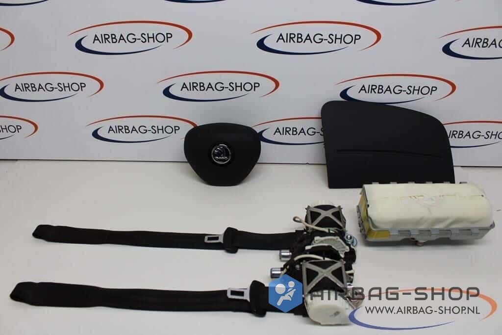 Skoda Fabia Airbagset 2012 - 2014 Airbags + Gordels Facelift, Auto-onderdelen, Dashboard en Schakelaars, Skoda, Nieuw, Ophalen of Verzenden