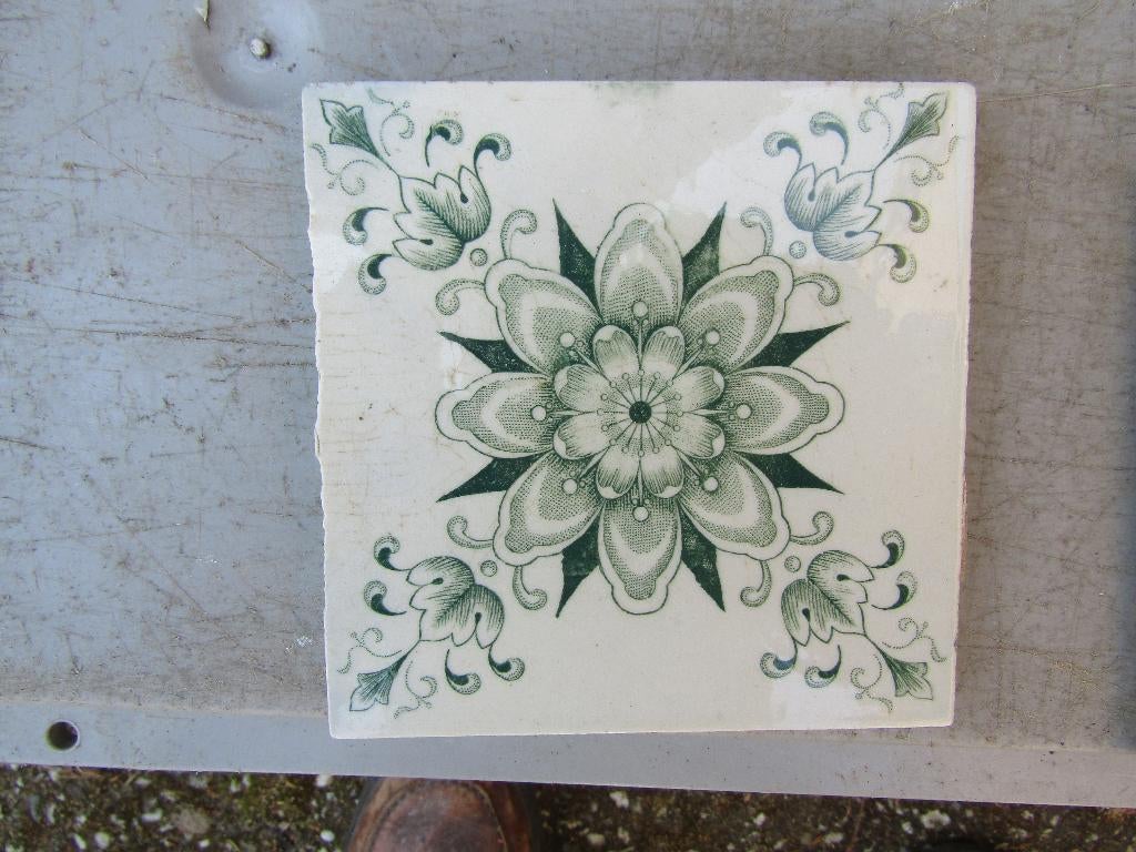 90 stuks antieke tegels met bloemen., Ophalen of Verzenden
