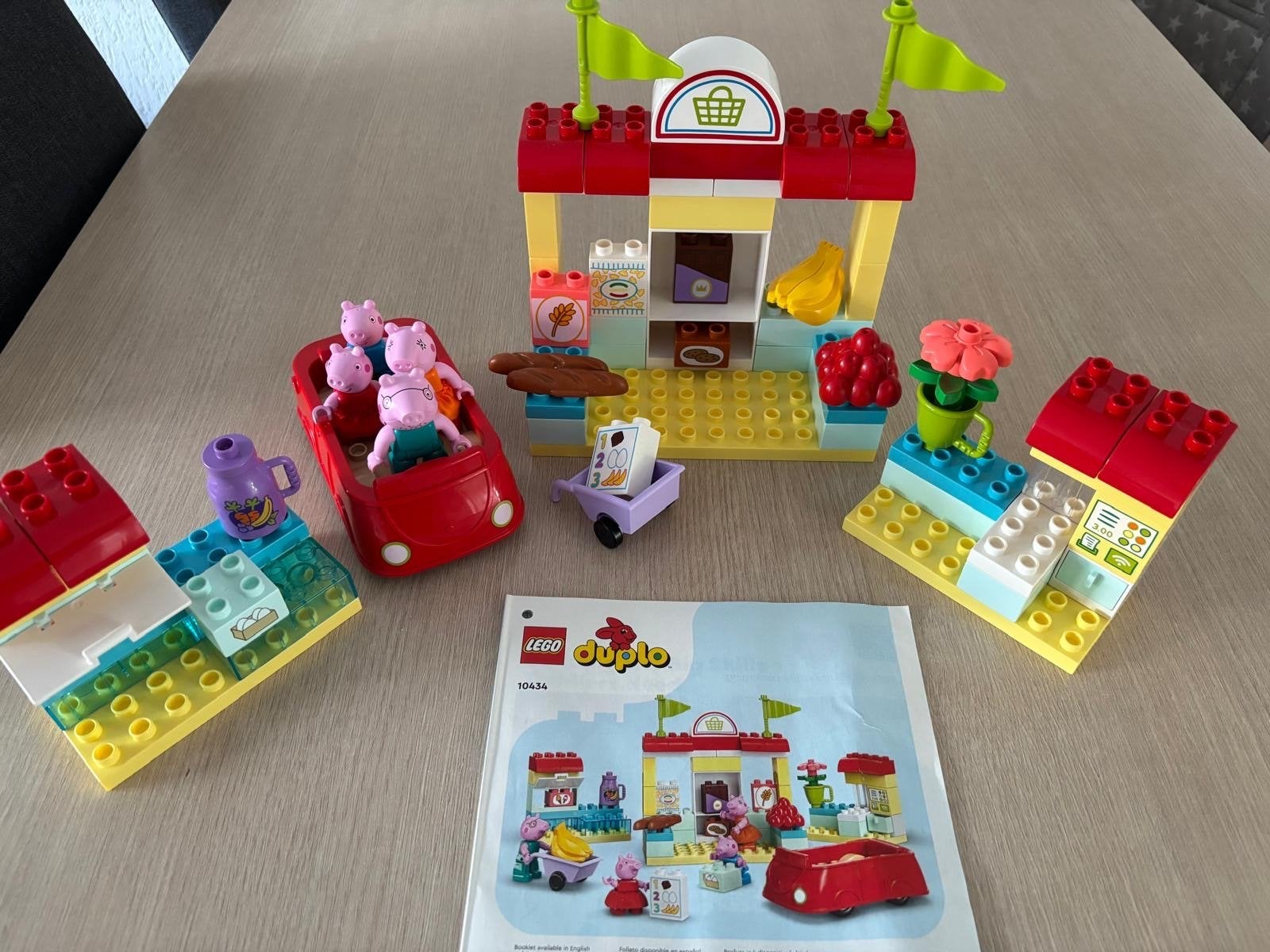 Complete Peppa Pig Supermarkt LEGO Duplo set 10434, Kinderen en Baby's, Overige thema's, Ophalen of Verzenden, Zo goed als nieuw