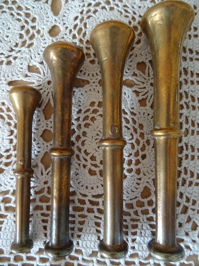 Set antieke vintage stamper stampers nr 4 5 6 7 voor vijzel, Ophalen of Verzenden